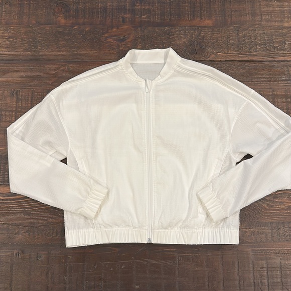 Lululemon Pack Light Bomber - Picture 8 of 14